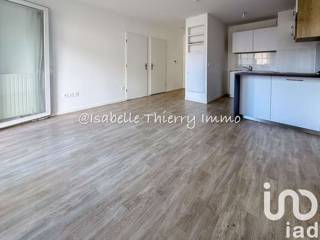 Photo 5 - Appartement à MONTLHERY