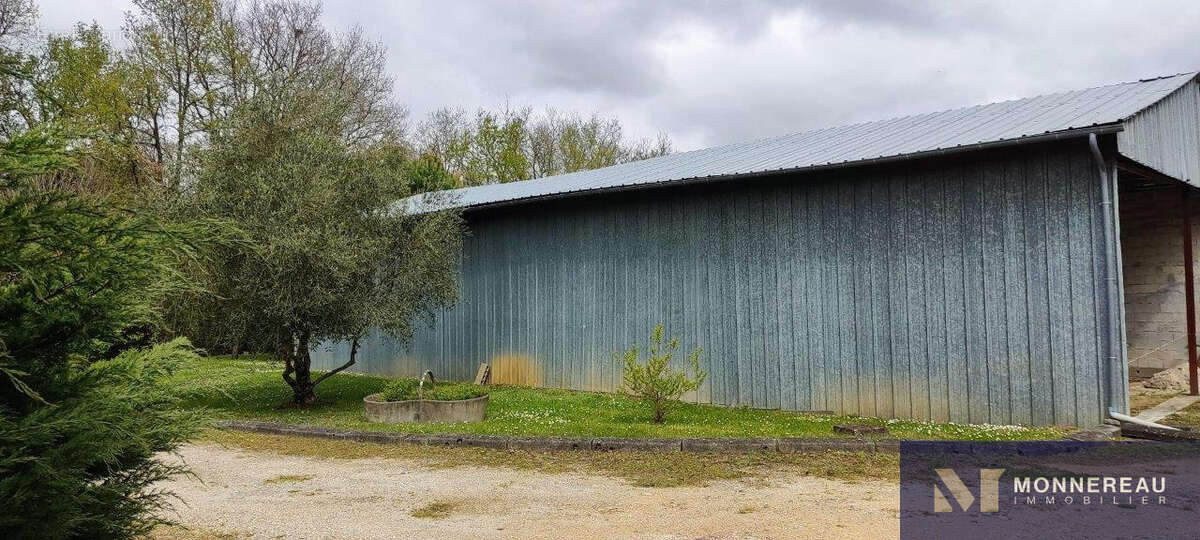 Maison à JONZAC