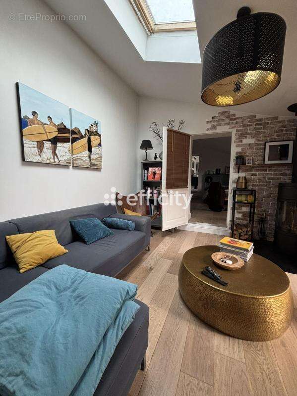 Maison à NIEUL-SUR-MER