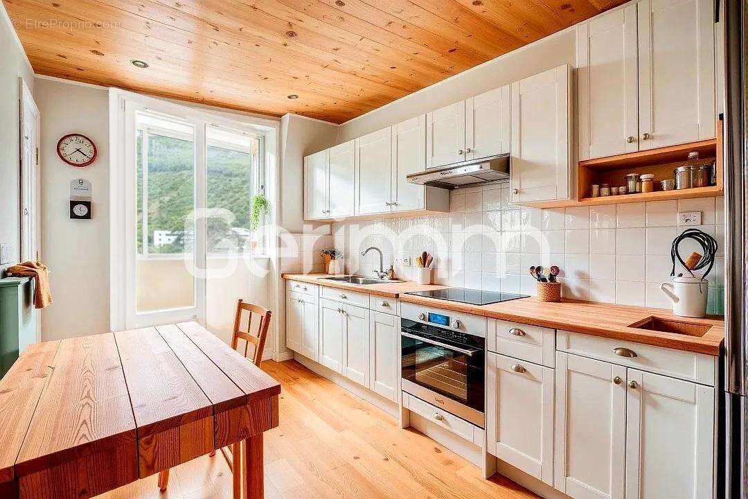 Appartement à SASSENAGE