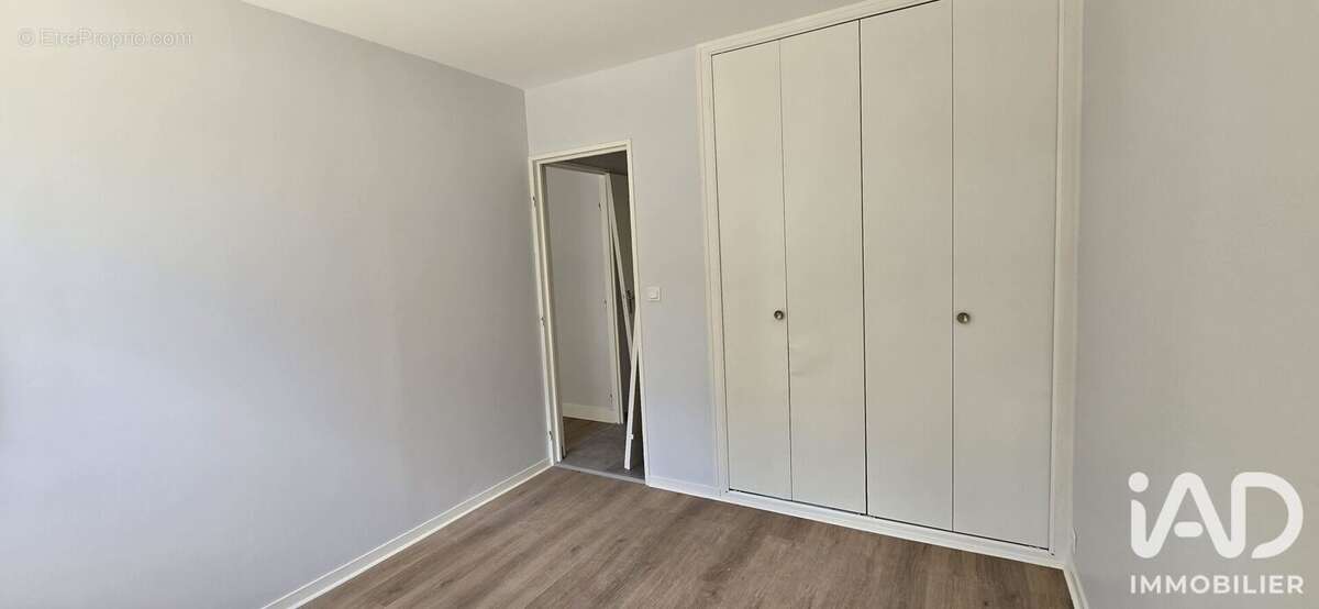 Appartement 87 m² à Orleans  - photo 5