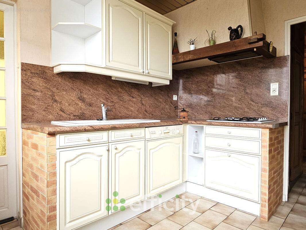 Appartement à MARSEILLE-13E