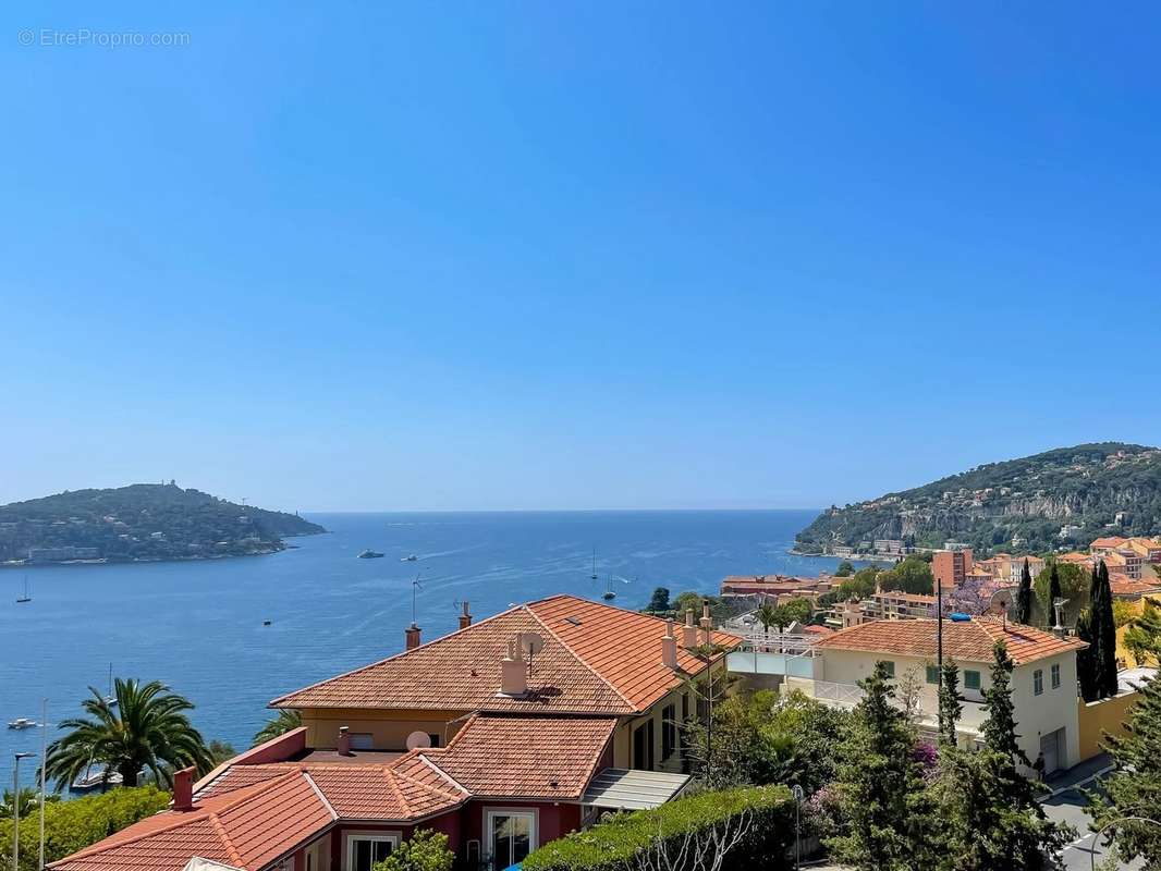Appartement à VILLEFRANCHE-SUR-MER