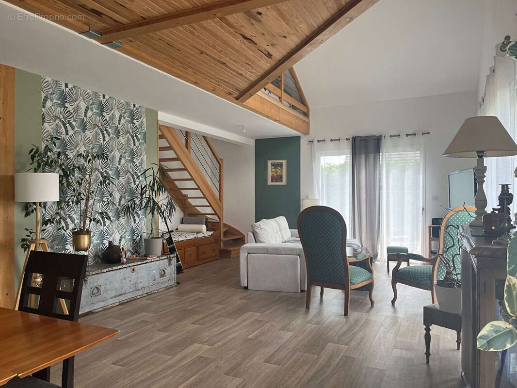Maison à VENON