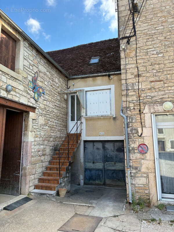 Appartement à NUITS-SAINT-GEORGES