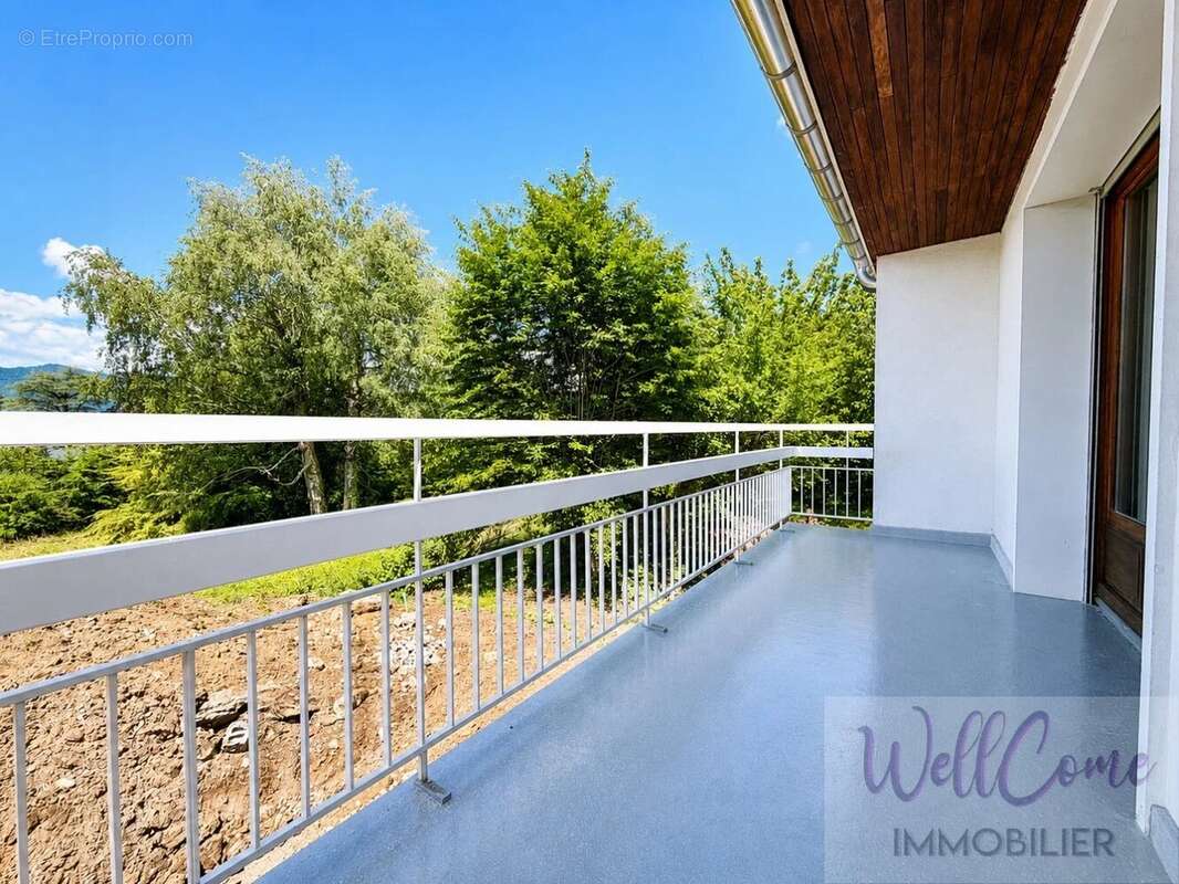 Appartement à GRESY-SUR-AIX
