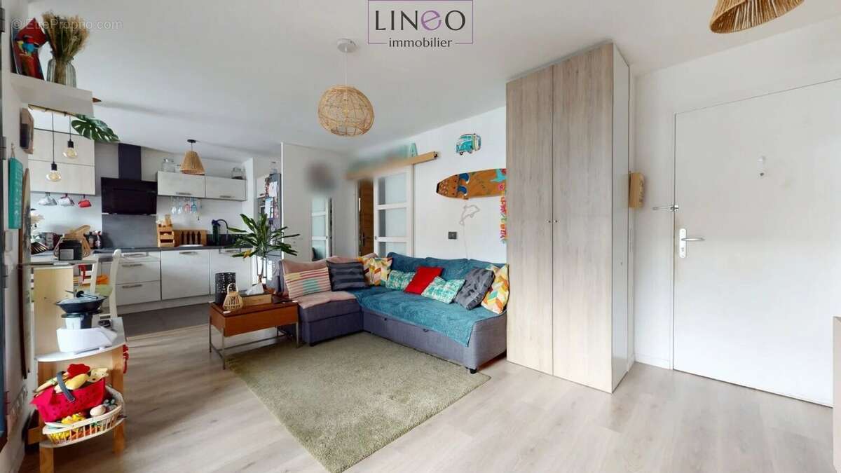 Appartement à THIAIS