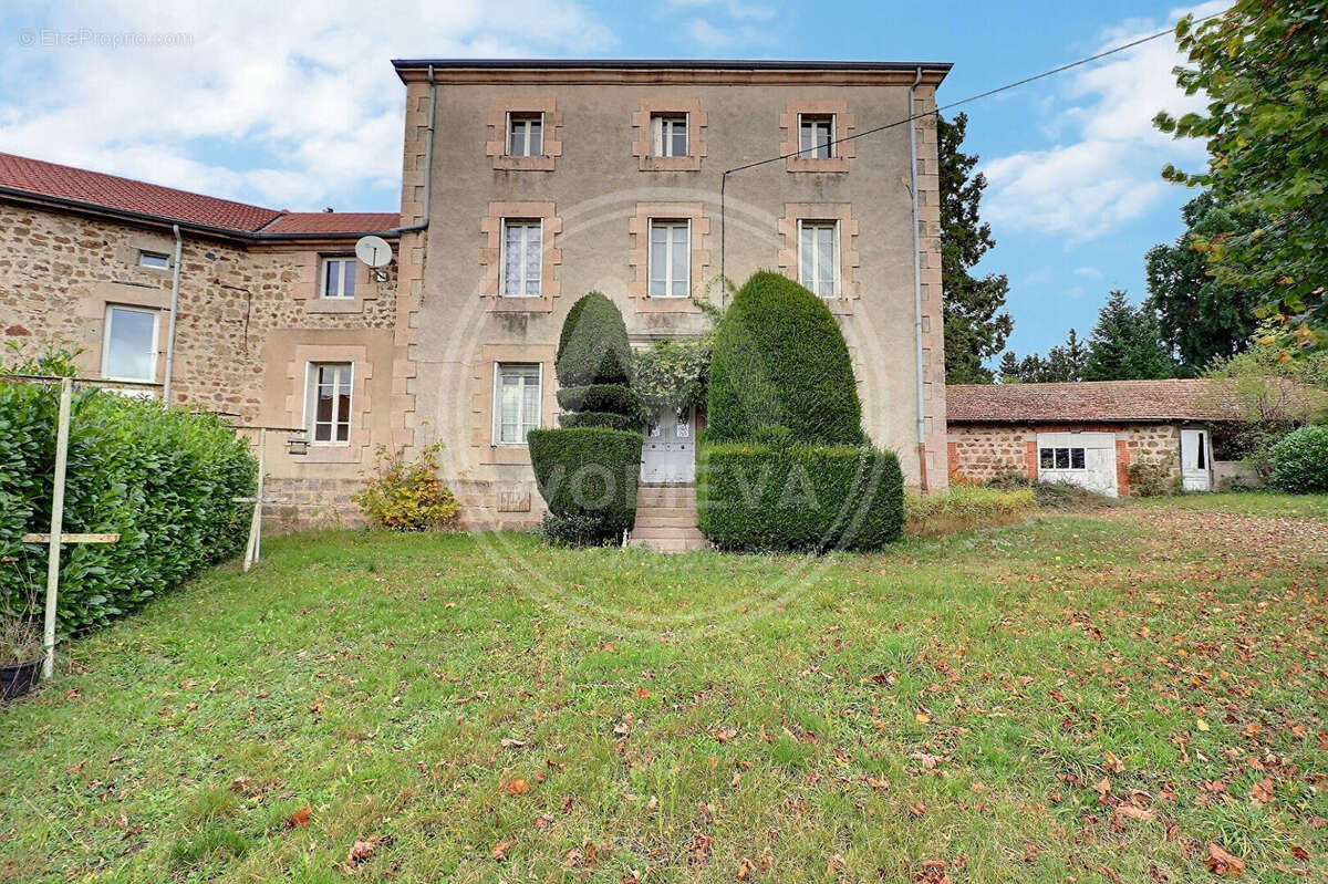 Maison à RAUCOULES