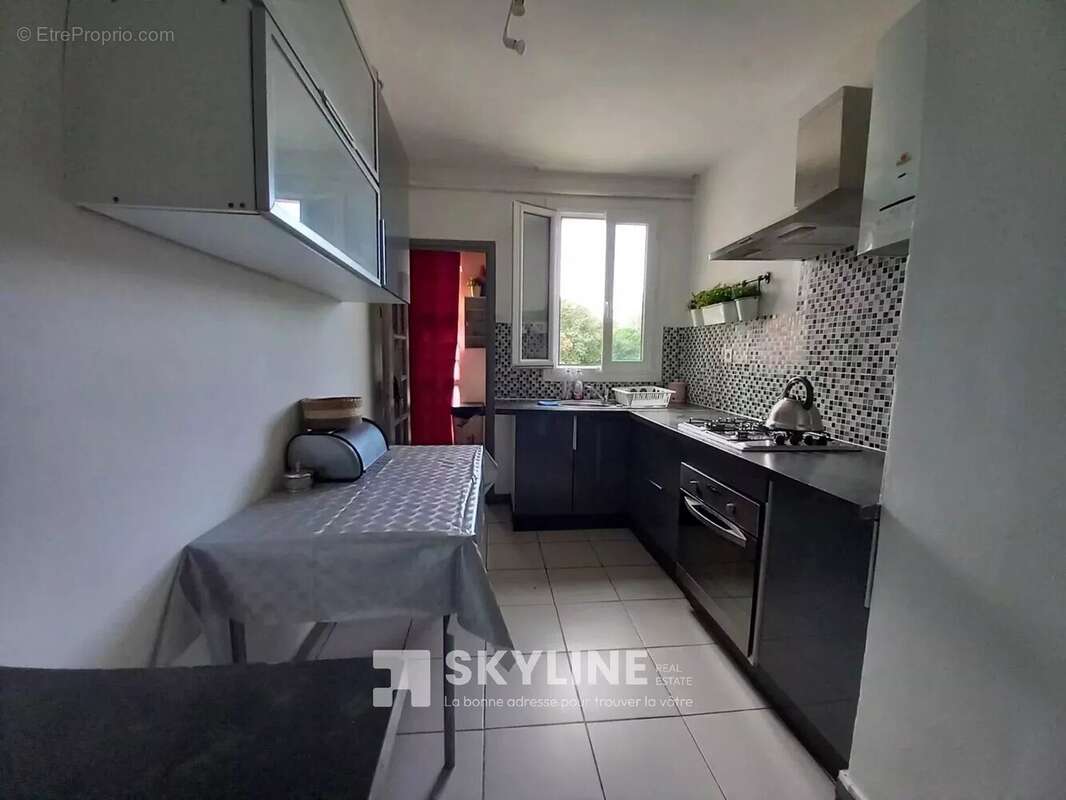 Appartement à MARSEILLE-10E