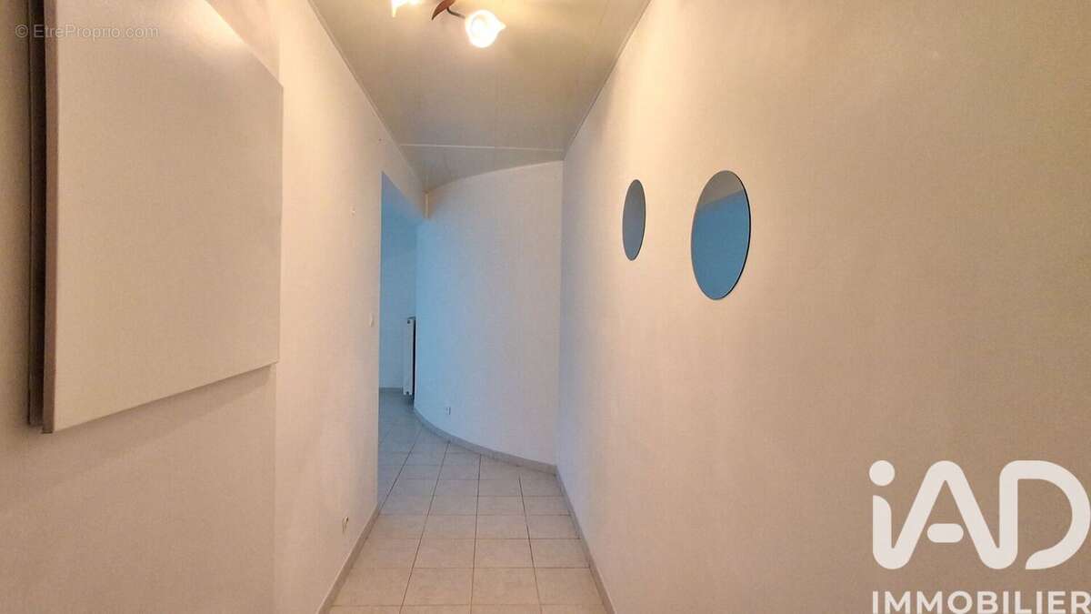 Photo 9 - Appartement à SAINT-OUEN-L'AUMONE