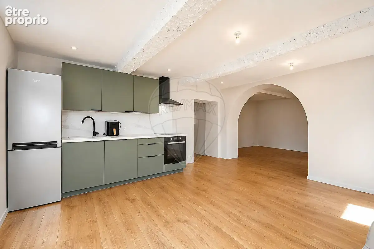 Appartement à VILLENEUVE-LOUBET
