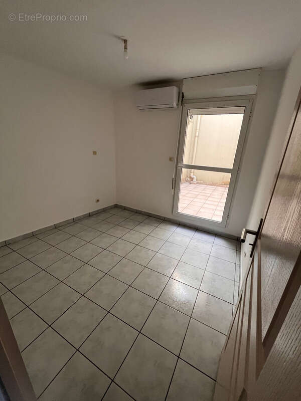 Appartement à SAINTE-SUZANNE