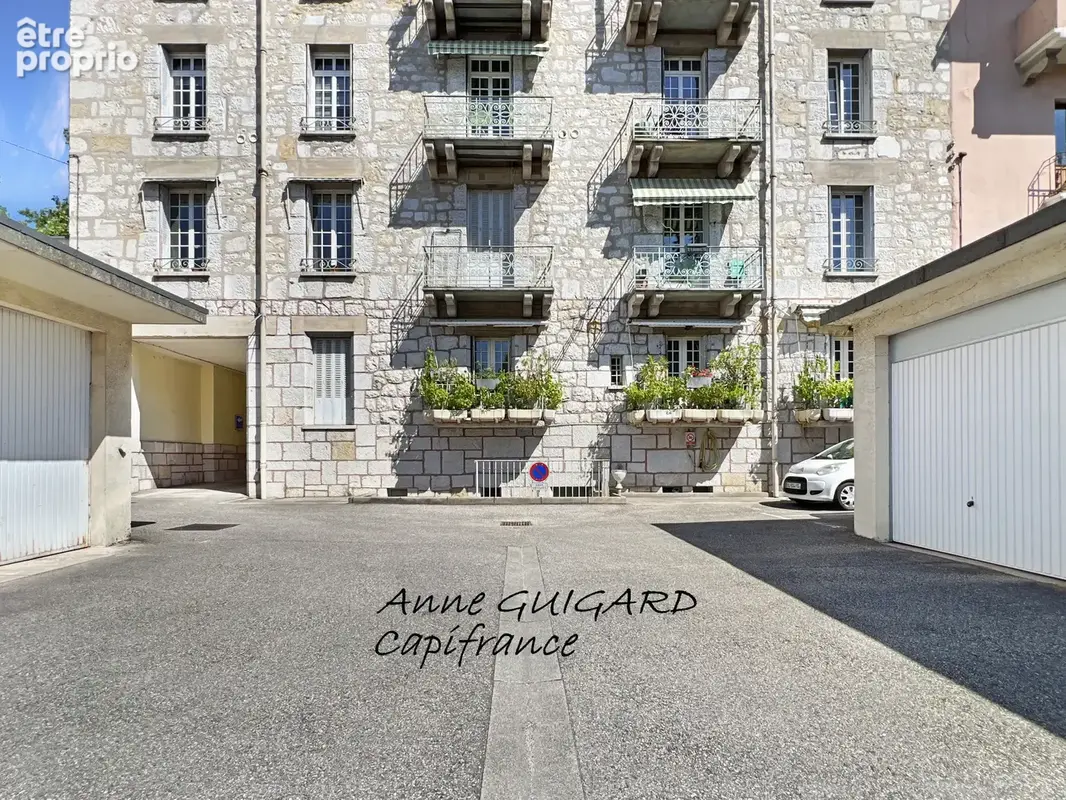 ANNECY (74) - Appartement 3/4 PIECES de 107m², Balcon plein sud, calme, cave, possibilité GARAGE "coup de coeur" - photo 25