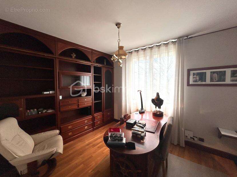 Maison à SAINT-PIERRE-DES-CORPS