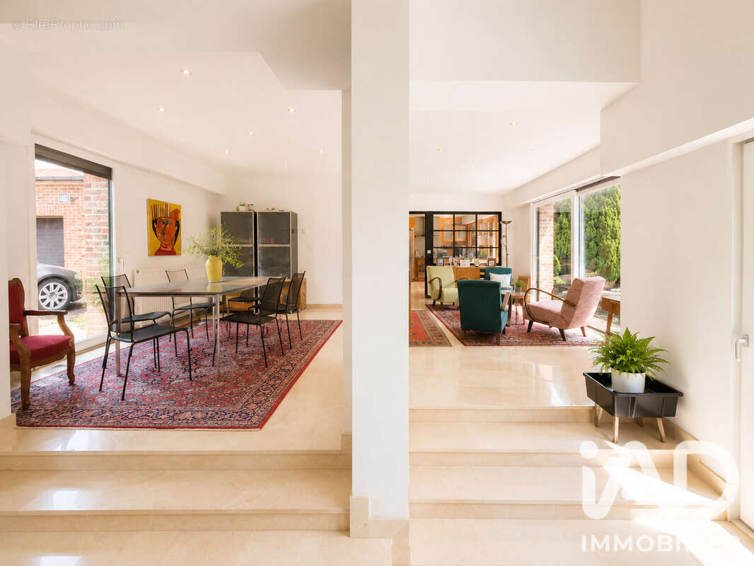 Maison 154 m² à Montenescourt  - photo 4