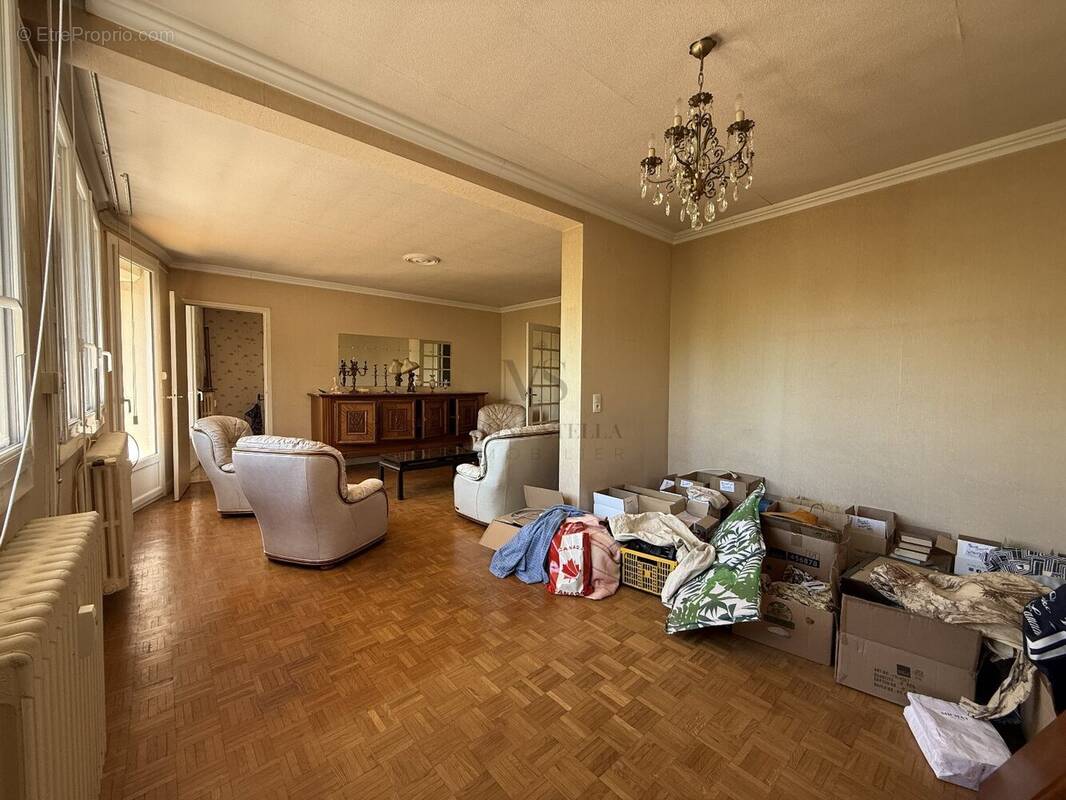 Appartement à BEZIERS