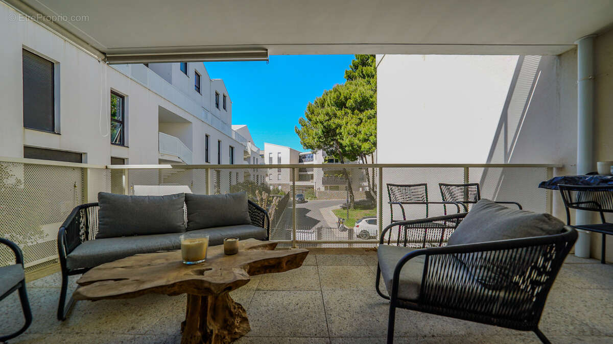 Appartement à SAINT-JEAN-DE-VEDAS