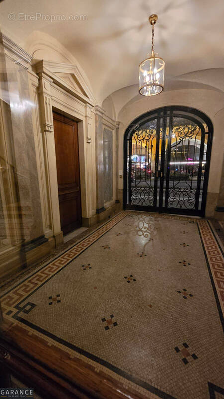 Commerce à PARIS-12E