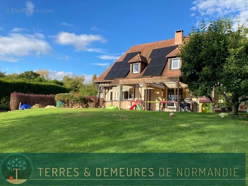 Maison à BONNEVILLE-LA-LOUVET