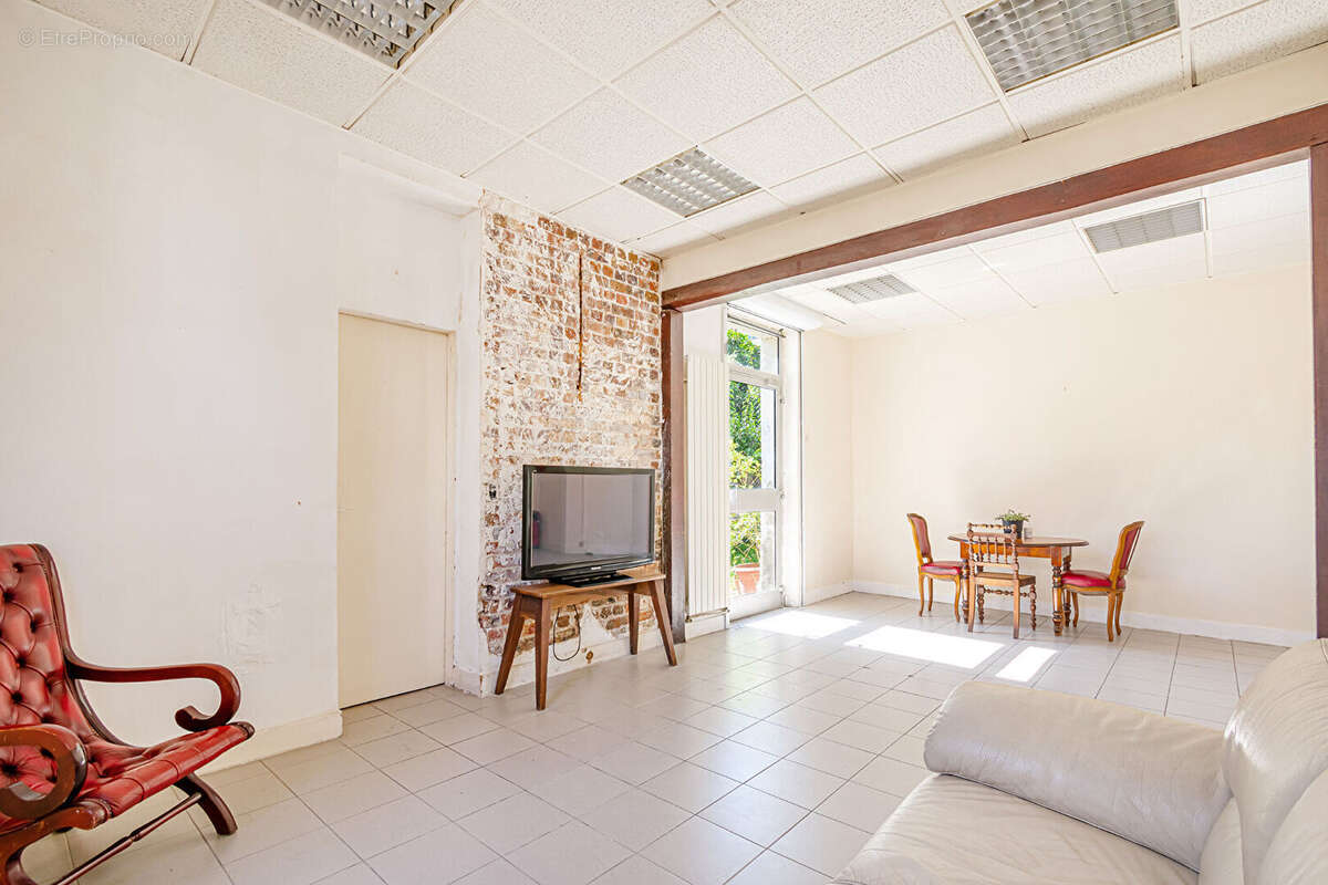 Commerce à MALAKOFF