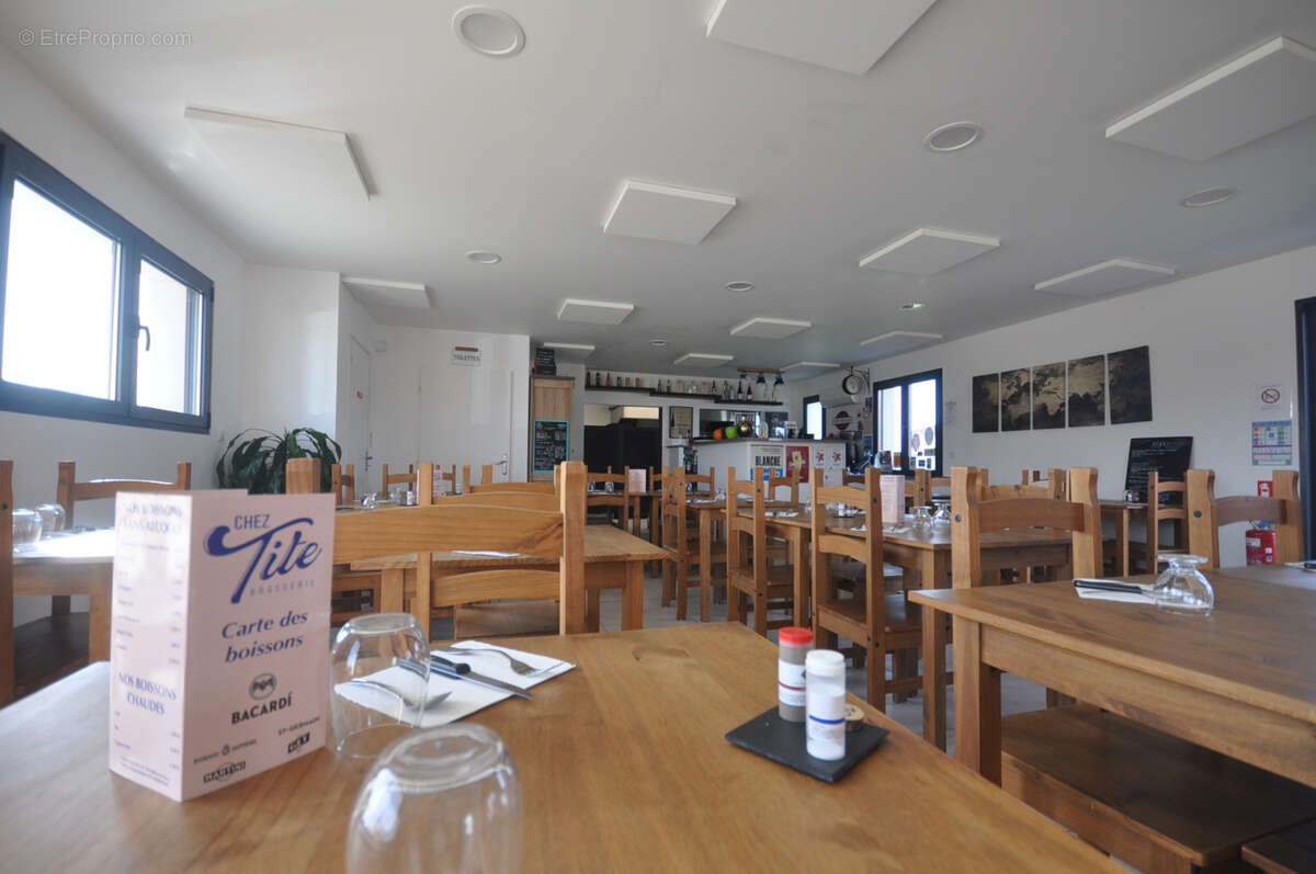 Commerce à MIREMONT