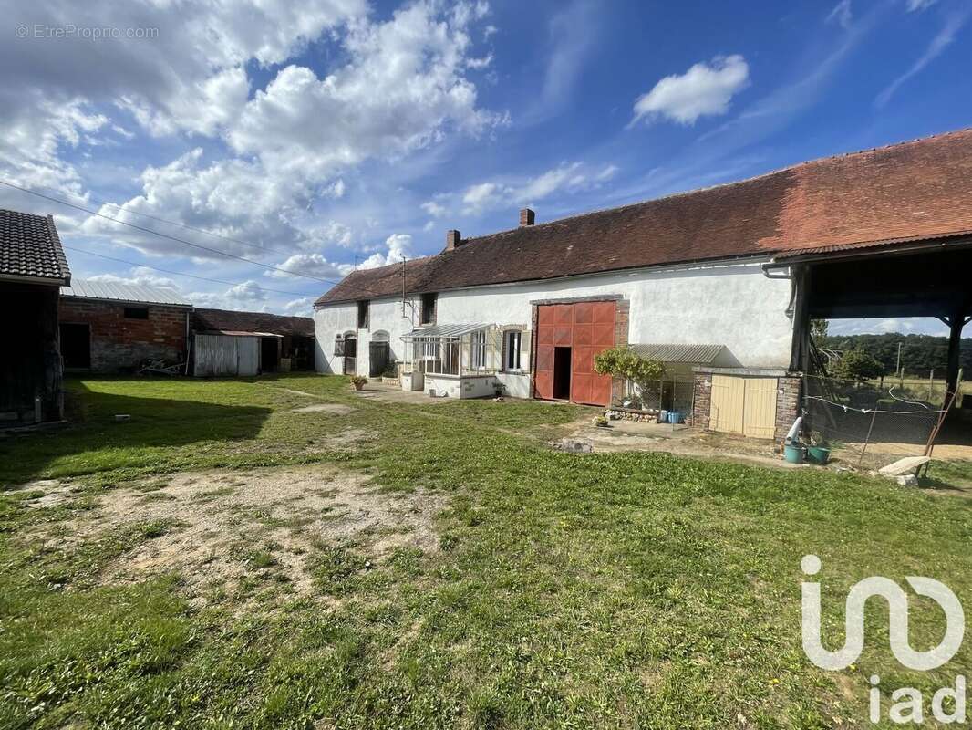 Photo 2 - Maison à LES BORDES