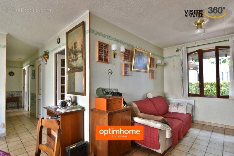 Maison à vendre 4 pièces AMBARES ET LAGRAVE (33) - photo 4