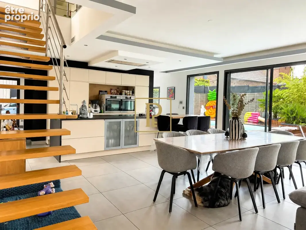 Villa contemporaine de 265 m2   piscine chauffée   vimy - photo 3