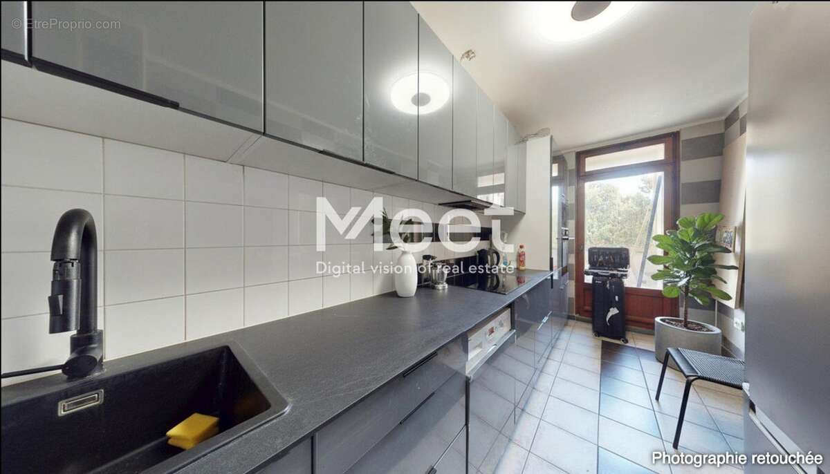 Appartement 4 pièces / 2 chambres - 70 m²  - cave - parking - photo 11