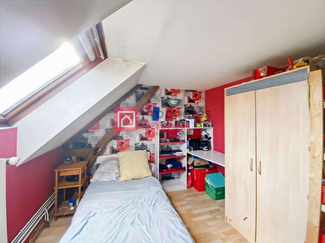 Maison à VILLENEUVE-L'ARCHEVEQUE
