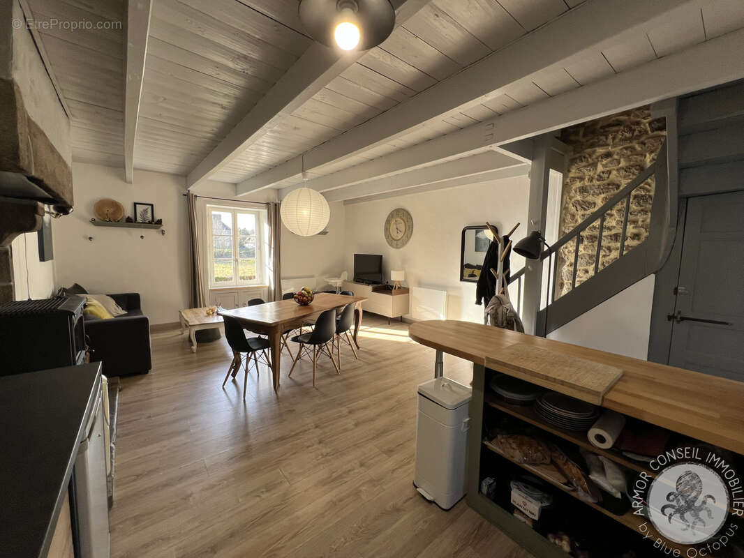 Maison à CREHEN