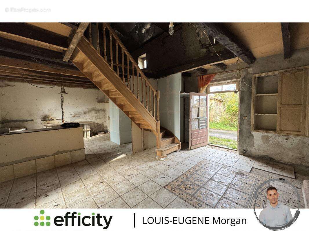 Maison à USSON-DU-POITOU