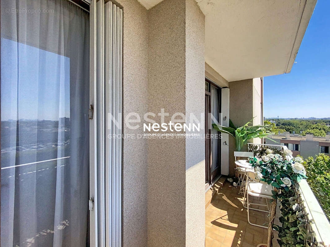 À vendre - spacieux 5 pièces de 96 m² avec balcon, box et cave à stains - photo 6