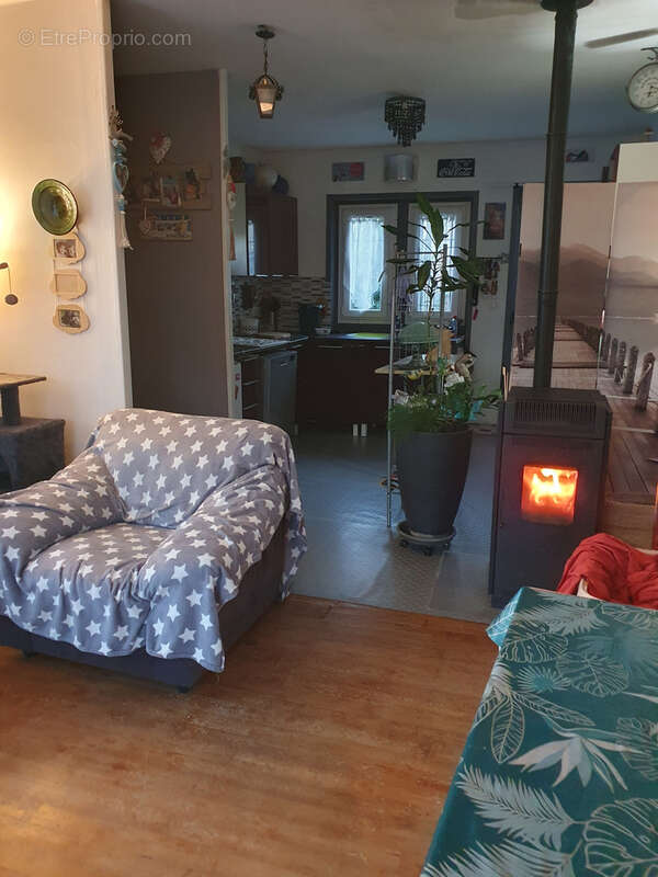 Maison à SAINT-CYPRIEN