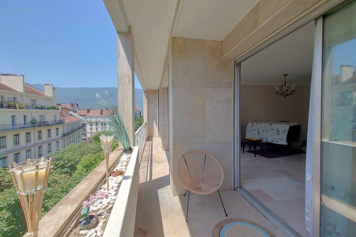 Appartement à GRENOBLE