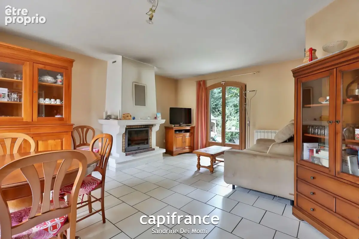 Francheville - Au calme - Maison de 94m² sur parcelle de 615m² avec garage - photo 7