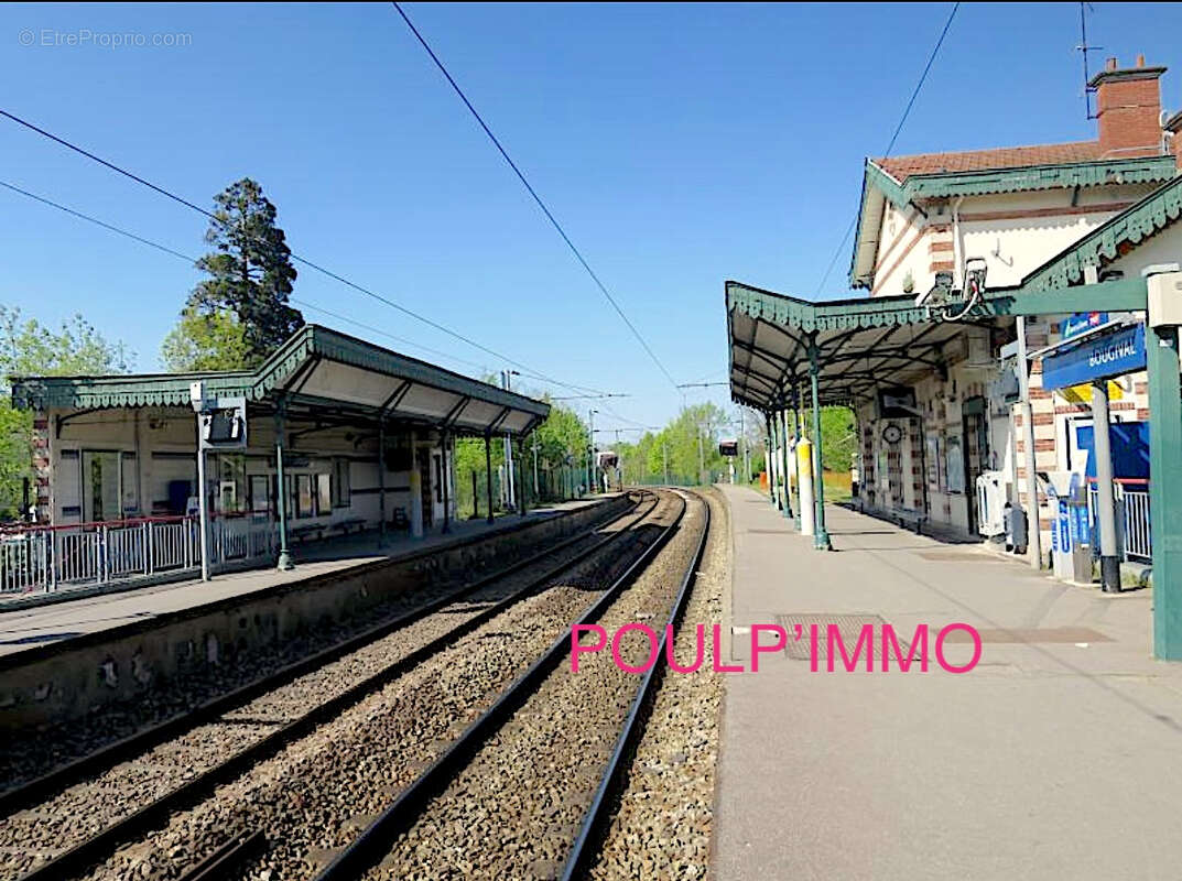 Appartement à BOUGIVAL