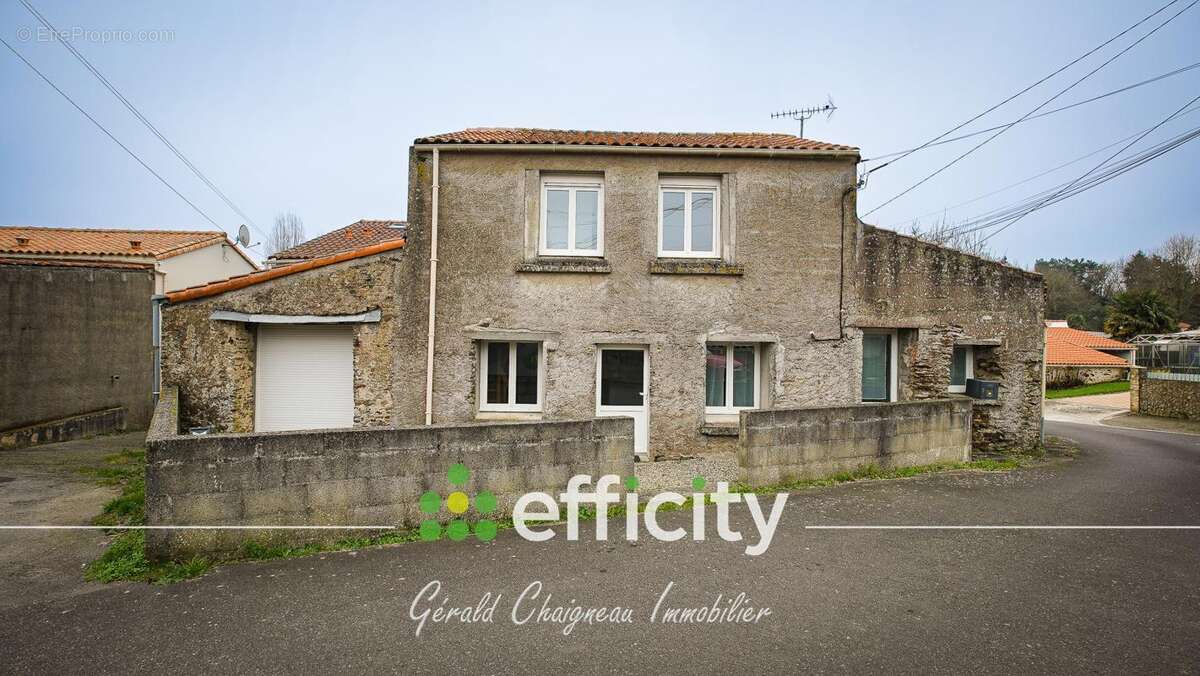 Maison à SAINT-PHILBERT-DE-GRAND-LIEU