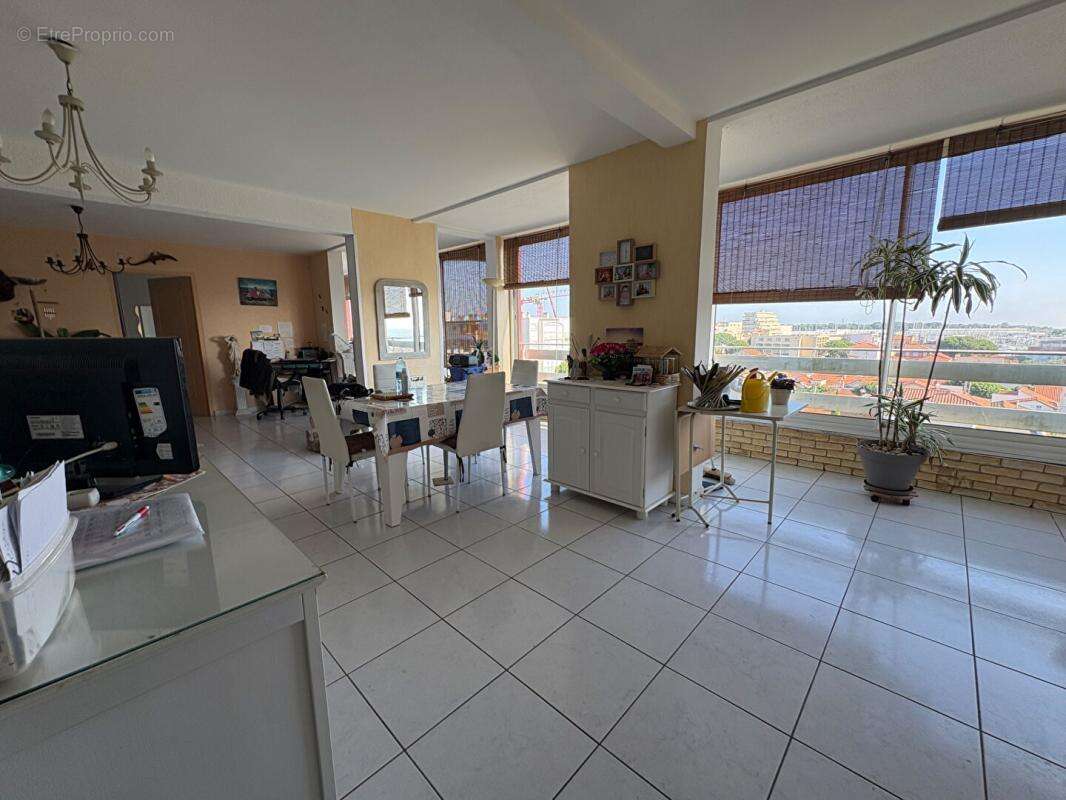 Appartement à CANET-EN-ROUSSILLON