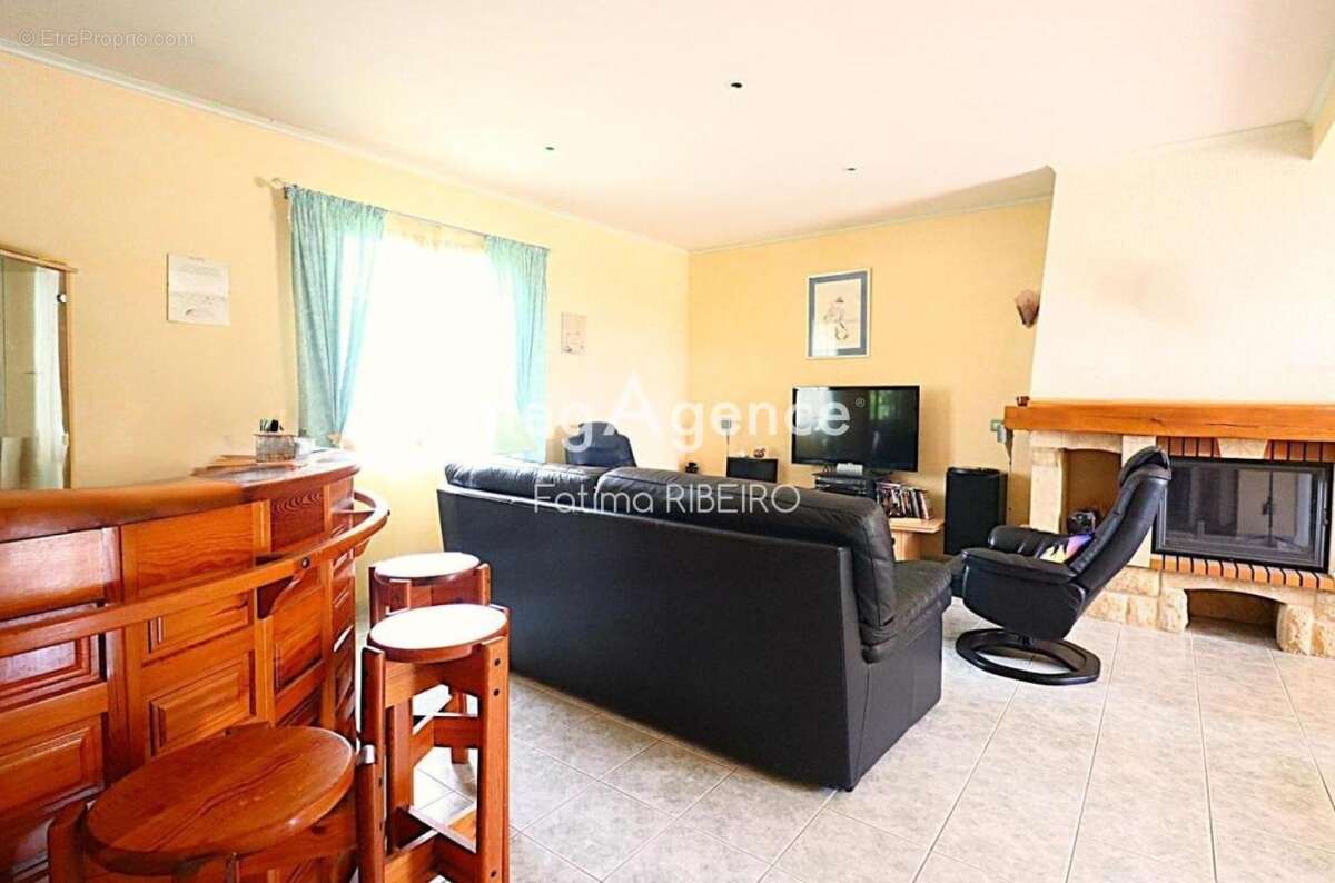 Maison à ROZAY-EN-BRIE