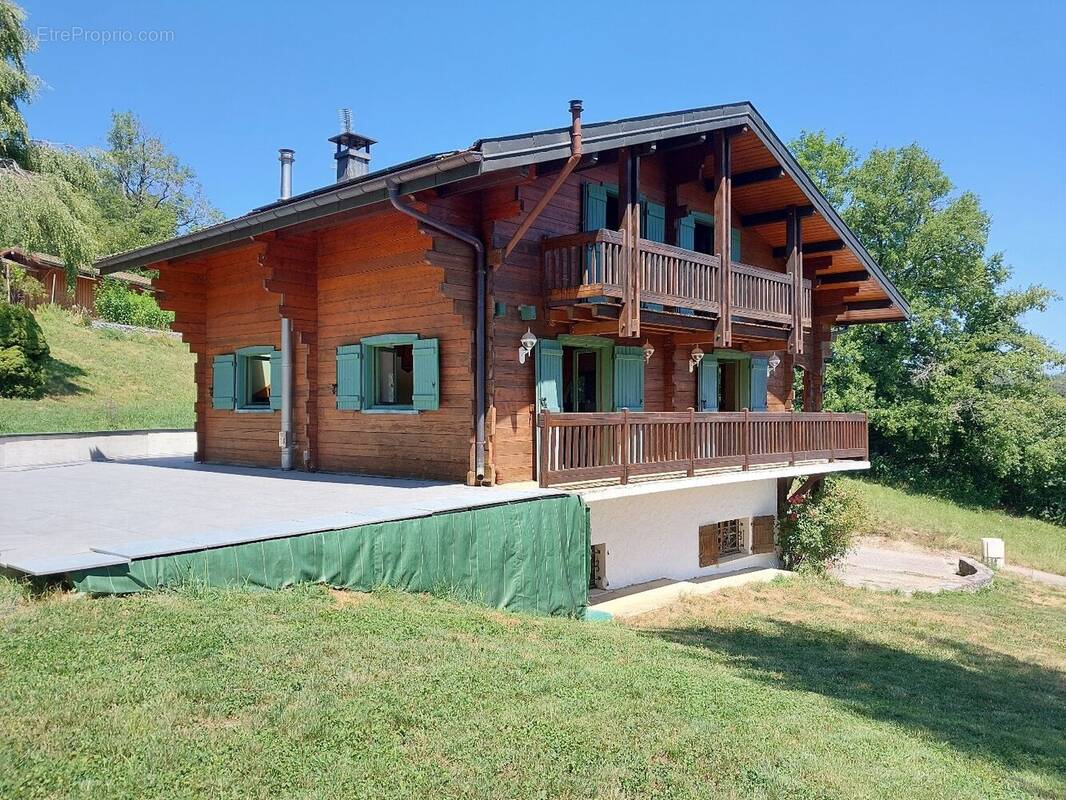 Maison à GROISY