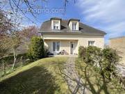 Maison à SAINT-JULIEN-LES-VILLAS