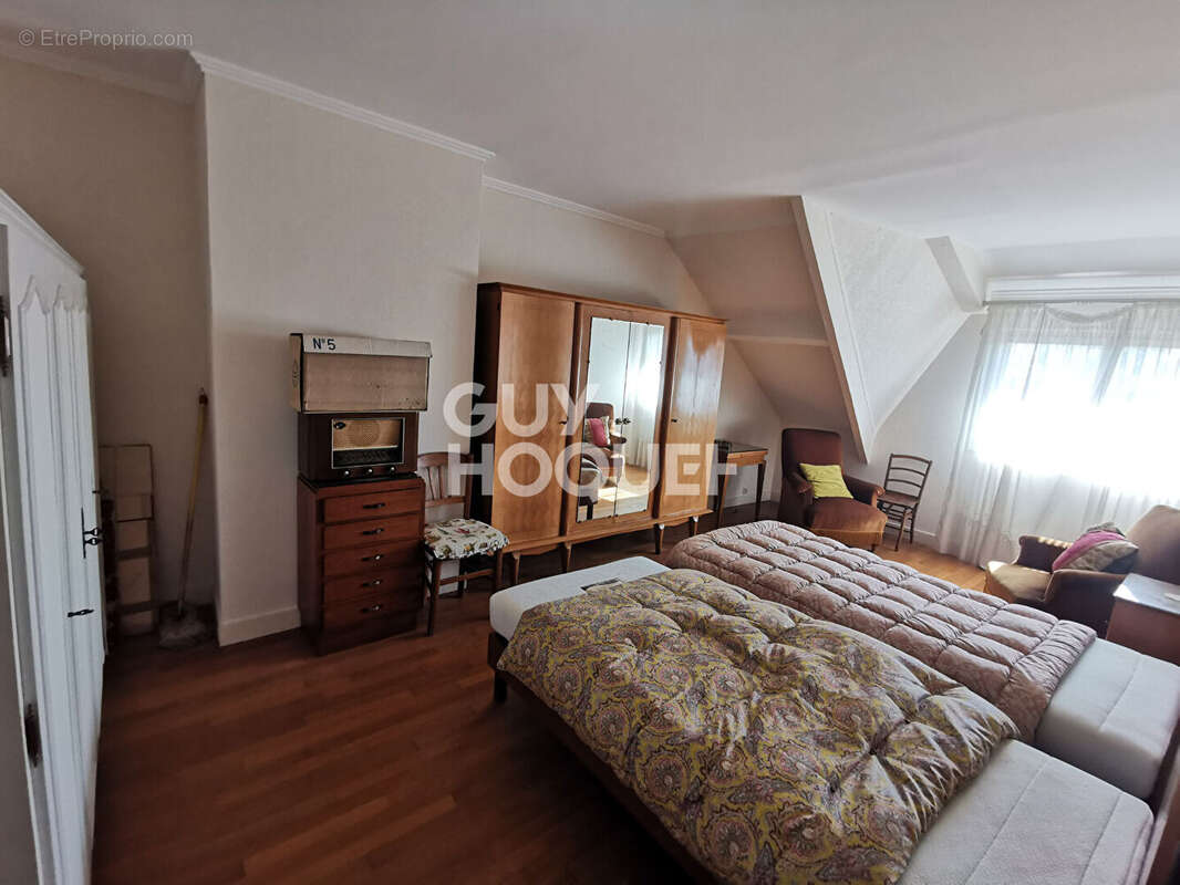 Maison à ROSNY-SOUS-BOIS