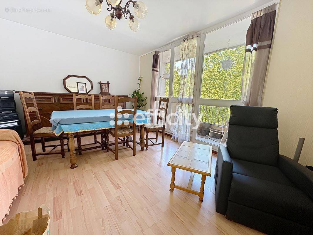 Appartement à NOISY-LE-GRAND