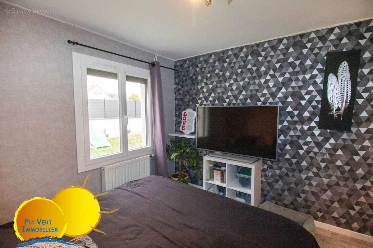 Maison à COLLONGES-LES-PREMIERES