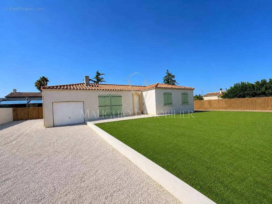 Villa F4 de plain-pied sur 670m² de terrain - photo 1