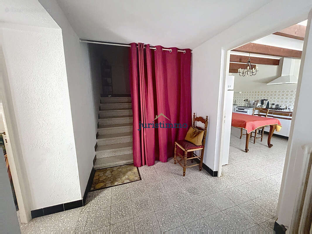 Maison à LAPALUD