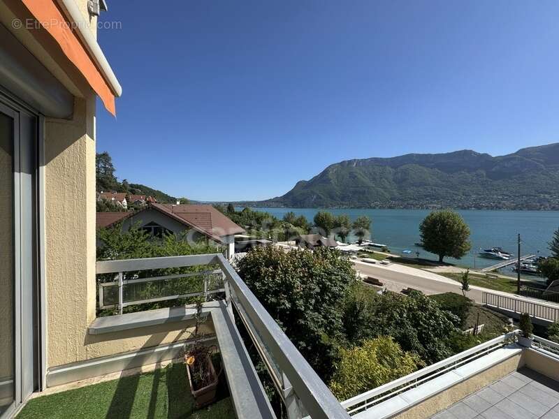 Appartement à SEVRIER