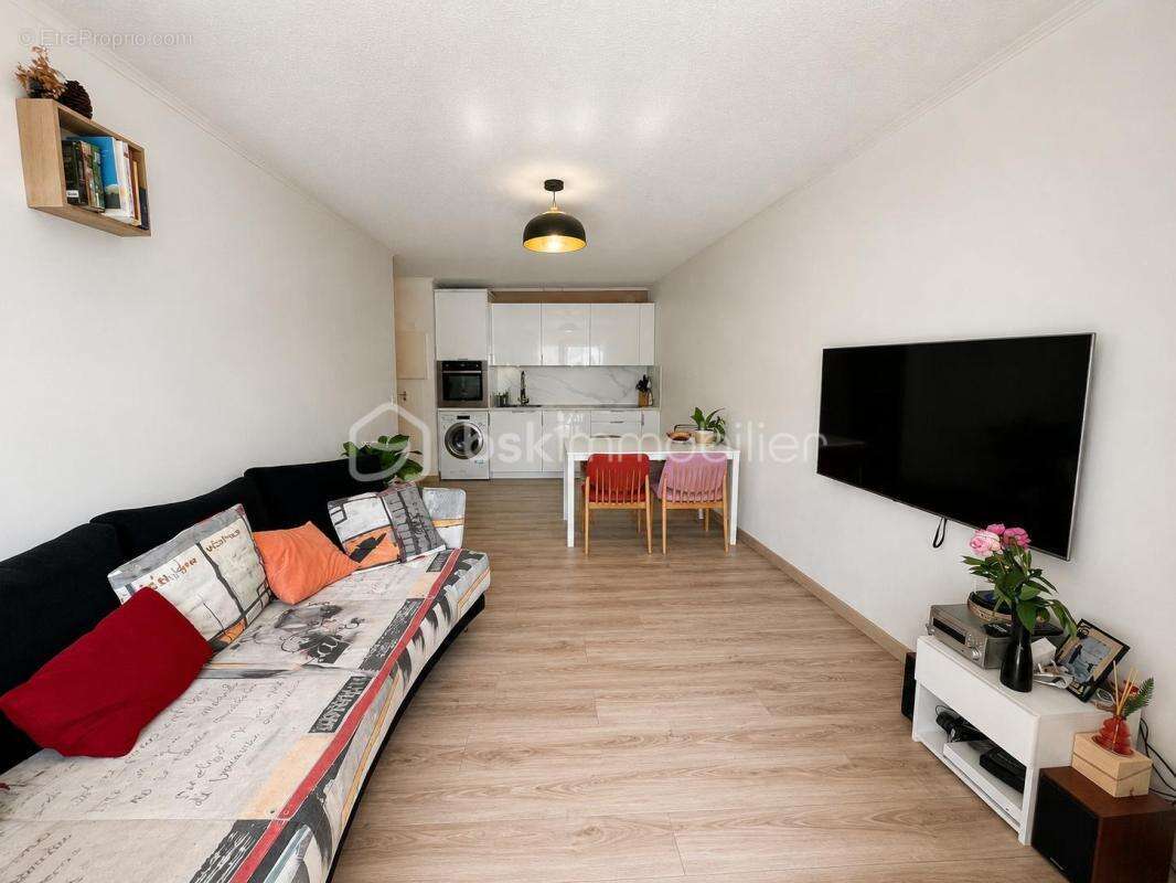 Appartement à MANDELIEU-LA-NAPOULE