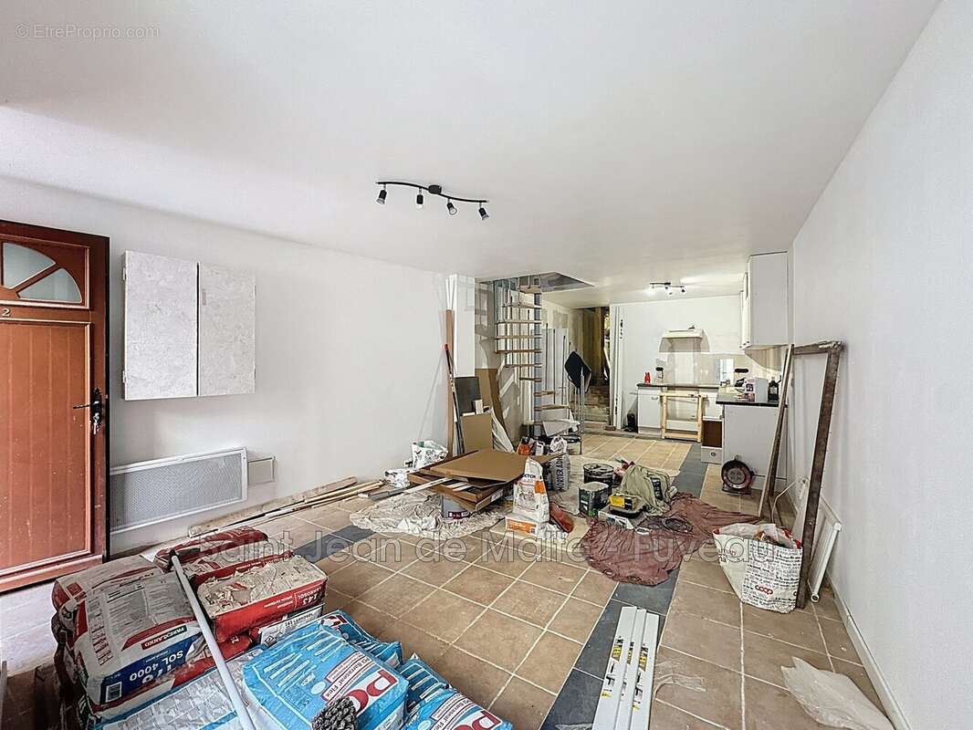 Appartement à TRETS